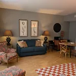 Appartements Caumartin 64