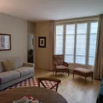 Appartements Caumartin 64