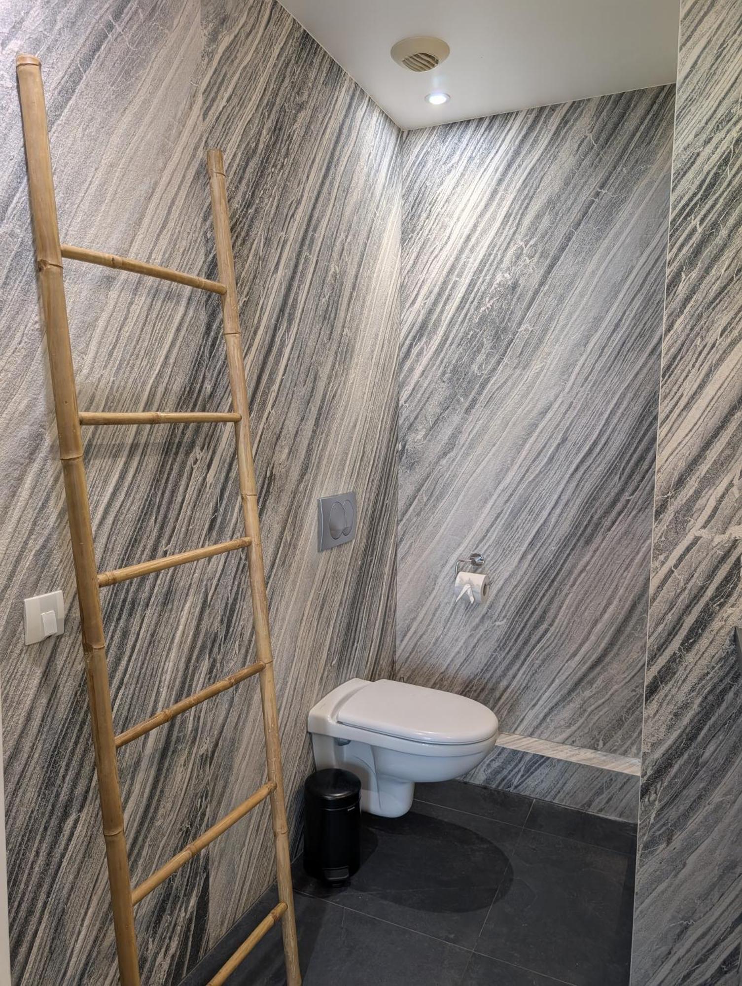 Caumartin 64 Apartment